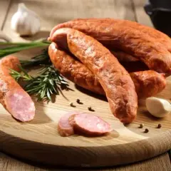 Kiełbasa Sokołów - poznaj rodzaje, skład i ceny tych pyszności