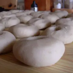 Jak podgrzać kluski śląskie, aby zachowały smak i miękkość