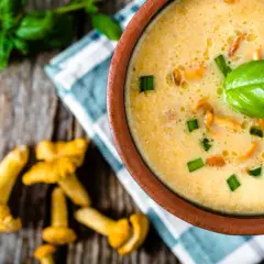 Jak zrobić zupę kurkową, która zachwyci smakiem i aromatem