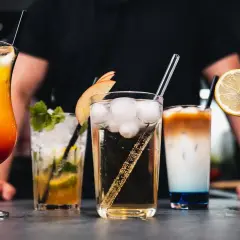 Jak zrobić drinka bezalkoholowego, który zaskoczy Twoich gości
