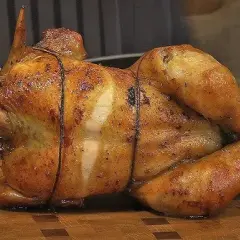 Czy kurczak z rożna się opłaca? Sprawdź zyski i ryzyka biznesu
