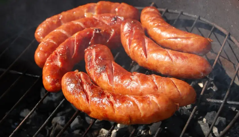 Kiełbasa Krakus - poznaj smaki, skład i najlepsze przepisy