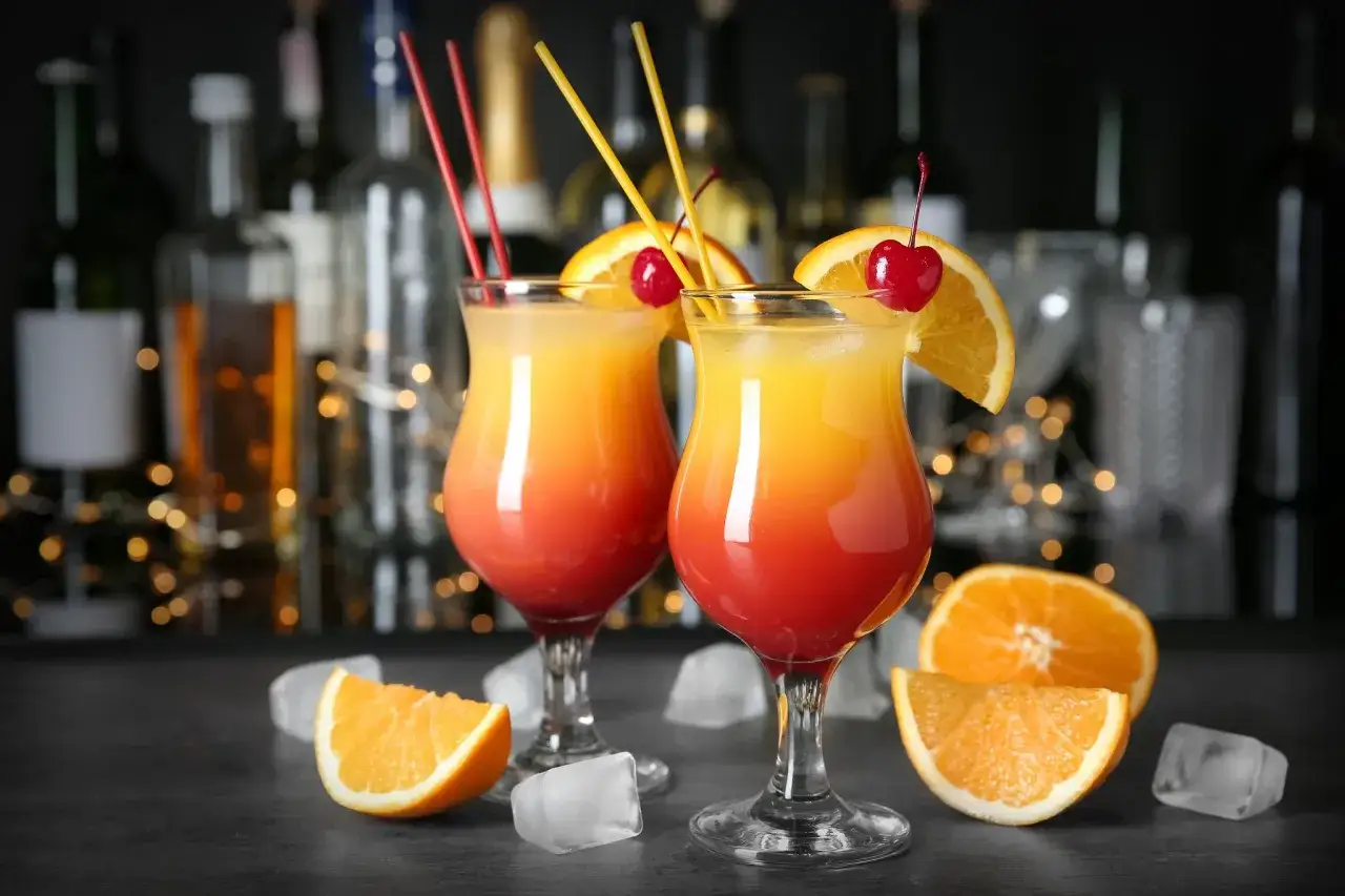 Zdjęcie Jak przygotować pyszne drinki z Becherovką i zaskoczyć gości