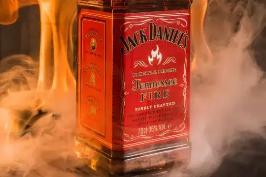 Zdjęcie Najlepsze drinki z Jack Daniel's Fire, które musisz spróbować teraz