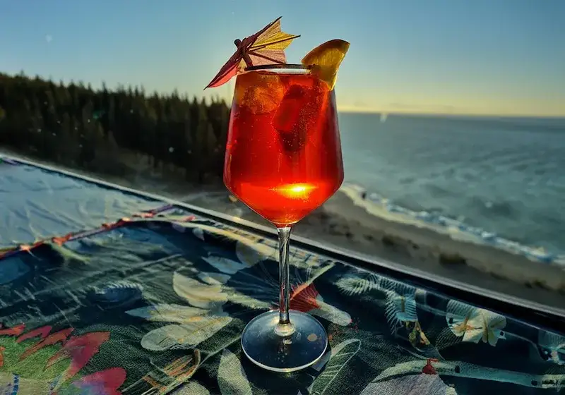 Zdjęcie Jak się robi drinka Aperol - łatwy przepis na idealny Aperol Spritz